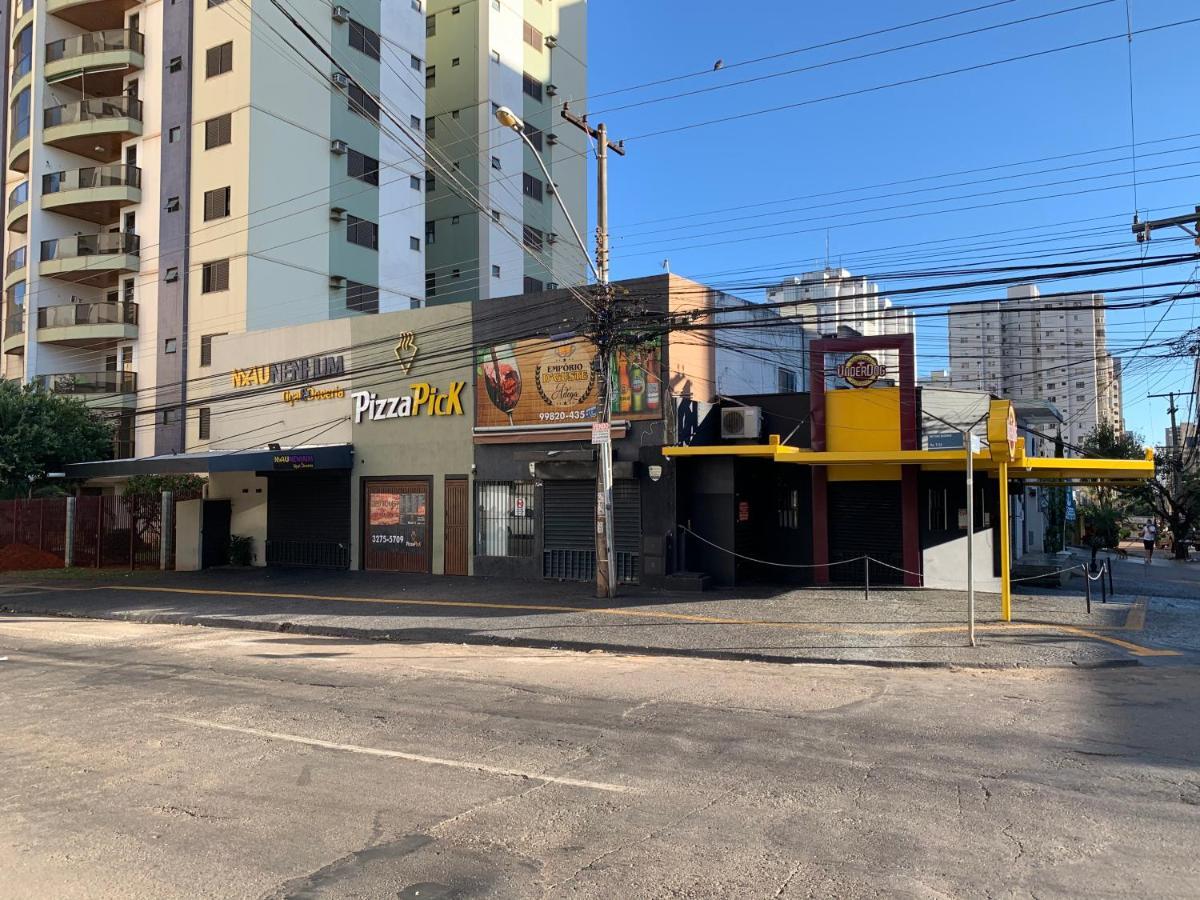 Casa Quintal Bueno! 5 Quartos Com Ar Split E Internet Ultra! Perto Do Melhor De Goiania! Marista Parques Areiao E Vaca Brava Hospital Premium Mater Dei Blue Fit Perdomo Goiania Shopping! Exterior foto